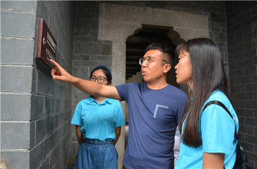 伟德BV官网成功开展“青春之我 红色之旅”暑期“三下乡”社会实践活动