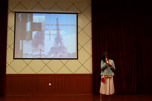 伟德BV官网隆重举行“漾年华·Shero杯”第四届外文歌曲大赛