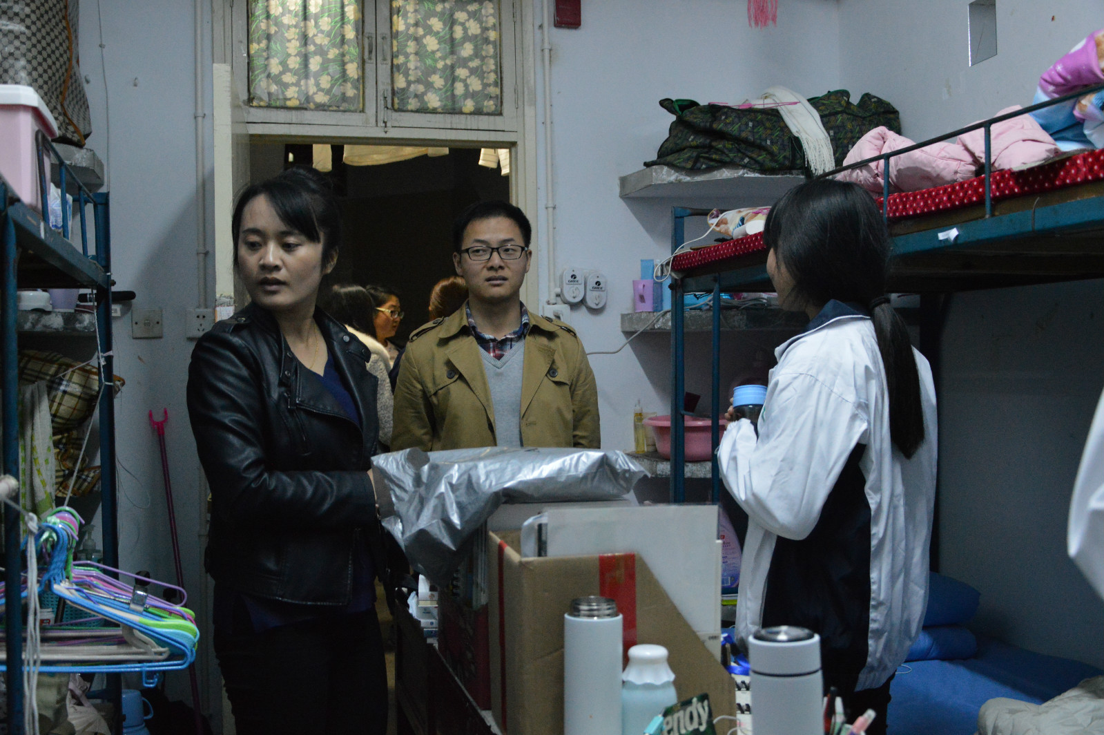 伟德BV官网开展宿舍用电安全大检查