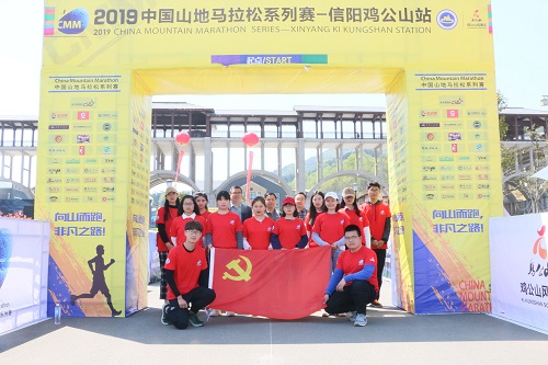 伟德BV官网学子积极参与志愿服务活动获好评