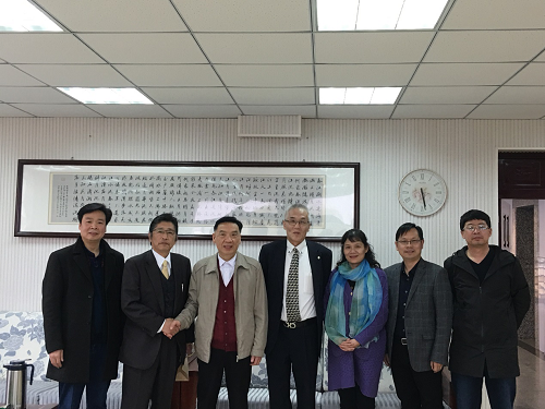 日本学者访问伟德BV官网