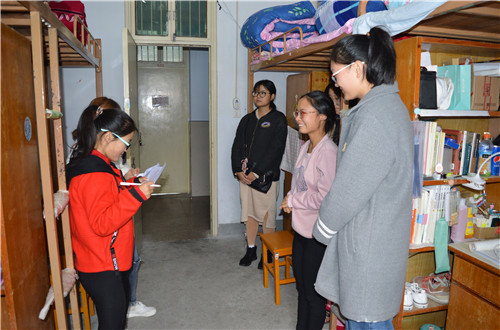 伟德BV官网开展第十届“绿色家园”老员工寝室文化节活动