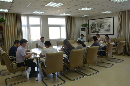 伟德BV官网组织开展“迎七一”主题党日活动