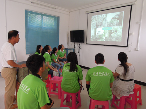 伟德BV官网暑期“三下乡”实践队伍深入董寨国家级自然保护区